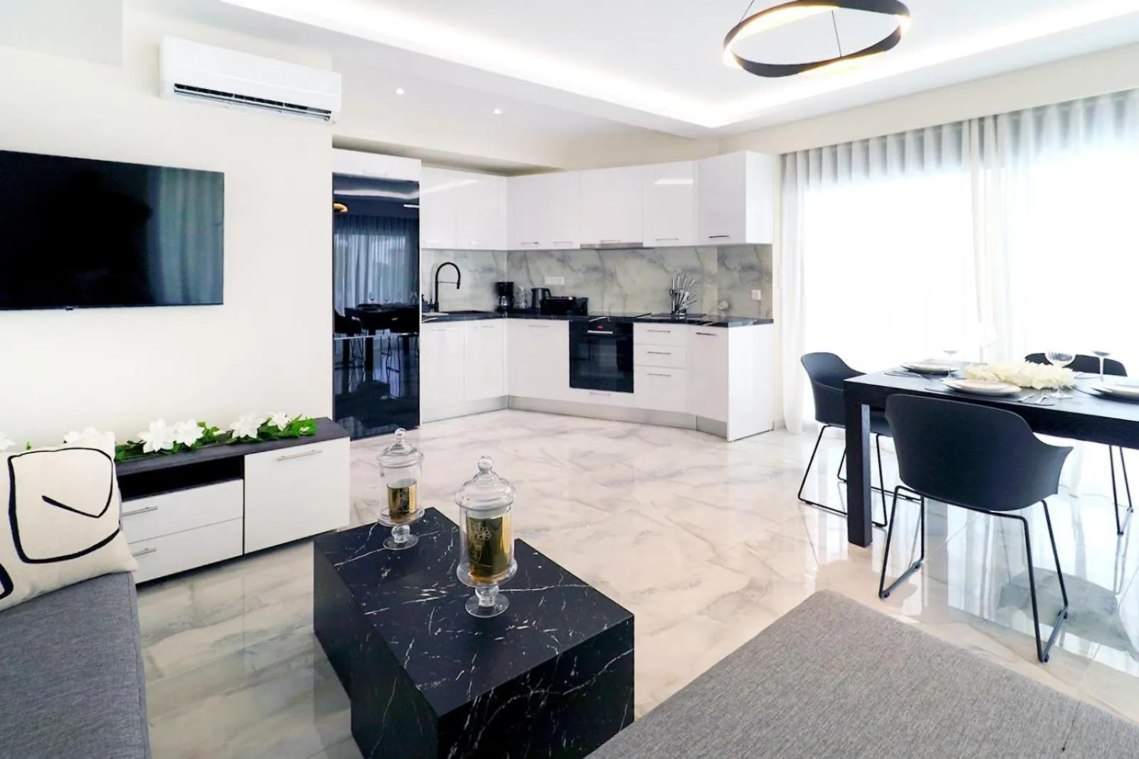 Villa Blue Light CChanioti
